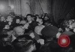 Image Les gens montrant l'anxiété et la tension United States USA, 1955, de la seconde 36 séquences d'archives historiques vidéo 65675033777