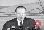Standbild Polio Impfung Programm United States USA, 1955, aus Sekunde 58 historischem Filmmaterial Videoclip 65675033787