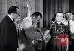 Standbild Polio Impfung United States USA, 1955, aus Sekunde 12 historischem Filmmaterial Videoclip 65675033788