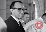 Standbild Polio Impfung United States USA, 1955, aus Sekunde 37 historischem Filmmaterial Videoclip 65675033788