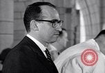 Standbild Polio Impfung United States USA, 1955, aus Sekunde 39 historischem Filmmaterial Videoclip 65675033788