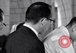 Standbild Polio Impfung United States USA, 1955, aus Sekunde 49 historischem Filmmaterial Videoclip 65675033788