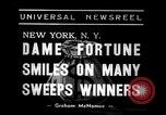 Standbild Lotto-hauptgewinne New York City USA, 1938, aus Sekunde 5 historischem Filmmaterial Videoclip 65675033794