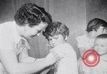 Image la vaccination contre la poliomyélite California United States USA, 1955, de la seconde 59 séquences d'archives historiques vidéo 65675033806