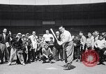 Immagine di Don Cockell boxer San Rafael California USA, 1955, secondo 36 filmato di repertorio 65675033811