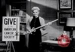 Immagine di American Cancer Society United States USA, 1955, secondo 7 filmato di repertorio 65675033813