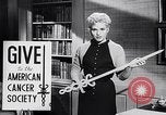 Immagine di American Cancer Society United States USA, 1955, secondo 28 filmato di repertorio 65675033813