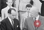 Immagine di Jonas Salk Washington DC USA, 1955, secondo 62 filmato di repertorio 65675033816