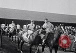 Immagine di Corsa di cavalli Jamaica New York USA, 1955, secondo 11 filmato di repertorio 65675033819