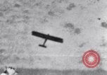 Standbild shadow Bombardierung Texas United States USA, 1925, aus Sekunde 32 historischem Filmmaterial Videoclip 65675033827