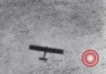 Standbild shadow Bombardierung Texas United States USA, 1925, aus Sekunde 53 historischem Filmmaterial Videoclip 65675033827
