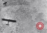 Standbild shadow Bombardierung Texas United States USA, 1925, aus Sekunde 57 historischem Filmmaterial Videoclip 65675033827