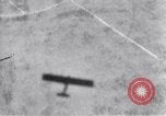 Standbild shadow Bombardierung Texas United States USA, 1925, aus Sekunde 59 historischem Filmmaterial Videoclip 65675033827
