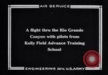 Standbild DH-4 De Havilland aircraft Texas USA, 1925, aus Sekunde 8 historischem Filmmaterial Videoclip 65675033828
