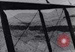 Standbild DH-4 De Havilland aircraft Texas USA, 1925, aus Sekunde 26 historischem Filmmaterial Videoclip 65675033828