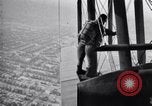 Standbild Fallschirm springen Baltimore Maryland USA, 1925, aus Sekunde 17 historischem Filmmaterial Videoclip 65675033831