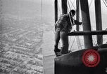 Standbild Fallschirm springen Baltimore Maryland USA, 1925, aus Sekunde 18 historischem Filmmaterial Videoclip 65675033831