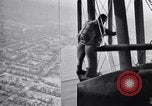 Standbild Fallschirm springen Baltimore Maryland USA, 1925, aus Sekunde 19 historischem Filmmaterial Videoclip 65675033831
