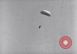 Immagine di Stati Uniti Esercito il sergente Paracaduti a Mitchel Field Garden City New York United States USA, 1925, secondo 61 filmato di repertorio 65675033832