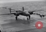 Immagine di Lancio di Doolittle Raid Giappone, 1942, secondo 45 filmato di repertorio 65675033834