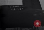 Immagine di Doolittle Raid equipaggi sulla USS Hornet Giappone, 1942, secondo 61 filmato di repertorio 65675033835