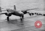 Image Tokyo Raid par Doolittle Océan Pacifique, 1942, de la seconde 47 séquences d'archives historiques vidéo 65675033844
