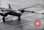 Image Tokyo Raid par Doolittle Océan Pacifique, 1942, de la seconde 48 séquences d'archives historiques vidéo 65675033844