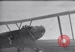 Image saut en parachute Texas United States USA, 1925, de la seconde 51 séquences d'archives historiques vidéo 65675033846