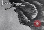 Standbild Lt Hegenberger und Lt Maitland beginnen am längsten Flug über Wasser Oakland California United States USA, 1927, aus Sekunde 22 historischem Filmmaterial Videoclip 65675033861