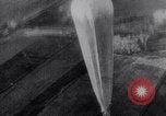 Standbild Einführung des high altitude wissenschaftlichen Ballons EXPLORER II Dakota United States USA, 1935, aus Sekunde 38 historischem Filmmaterial Videoclip 65675033867