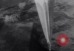 Standbild Einführung des high altitude wissenschaftlichen Ballons EXPLORER II Dakota United States USA, 1935, aus Sekunde 40 historischem Filmmaterial Videoclip 65675033867