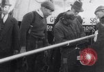 Standbild Einführung des high altitude wissenschaftlichen Ballons EXPLORER II Dakota United States USA, 1935, aus Sekunde 51 historischem Filmmaterial Videoclip 65675033867