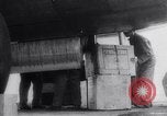 Standbild XB-15 trägt die medizinische Versorgung Hilfe für Erdbebenopfer Chile, 1939, aus Sekunde 32 historischem Filmmaterial Videoclip 65675033869