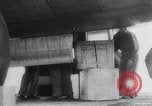 Standbild XB-15 trägt die medizinische Versorgung Hilfe für Erdbebenopfer Chile, 1939, aus Sekunde 33 historischem Filmmaterial Videoclip 65675033869