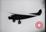 Standbild Fokker C-2 "Bird of Paradise" setzt über Wasser Flug aufzeichnen Oakland California United States USA, 1927, aus Sekunde 29 historischem Filmmaterial Videoclip 65675033873