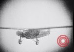 Standbild Fokker C-2 "Bird of Paradise" setzt über Wasser Flug aufzeichnen Oakland California United States USA, 1927, aus Sekunde 37 historischem Filmmaterial Videoclip 65675033873