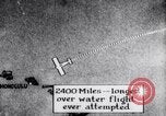 Standbild Fokker C-2 "Bird of Paradise" setzt über Wasser Flug aufzeichnen Oakland California United States USA, 1927, aus Sekunde 40 historischem Filmmaterial Videoclip 65675033873