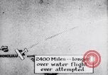 Standbild Fokker C-2 "Bird of Paradise" setzt über Wasser Flug aufzeichnen Oakland California United States USA, 1927, aus Sekunde 43 historischem Filmmaterial Videoclip 65675033873