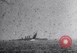Immagine di Esercito degli Stati Uniti aria bombe di servizio delle navi in missioni di pratica Chesapeake Bay Maryland USA, 1944, secondo 26 filmato di repertorio 65675033881