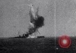 Immagine di Esercito degli Stati Uniti aria bombe di servizio delle navi in missioni di pratica Chesapeake Bay Maryland USA, 1944, secondo 28 filmato di repertorio 65675033881