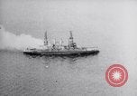 Standbild ehemaligen USS New Jersey (BB-16) wird bombardiert und kentert North Carolina United States USA, 1923, aus Sekunde 20 historischem Filmmaterial Videoclip 65675033882