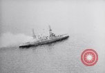 Standbild ehemaligen USS New Jersey (BB-16) wird bombardiert und kentert North Carolina United States USA, 1923, aus Sekunde 26 historischem Filmmaterial Videoclip 65675033882