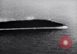 Standbild ehemaligen USS New Jersey (BB-16) wird bombardiert und kentert North Carolina United States USA, 1923, aus Sekunde 39 historischem Filmmaterial Videoclip 65675033882