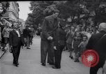 Standbild 8 feet tall man Wien Österreich, 1935, aus Sekunde 17 historischem Filmmaterial Videoclip 65675033889