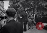 Standbild 8 feet tall man Wien Österreich, 1935, aus Sekunde 19 historischem Filmmaterial Videoclip 65675033889
