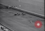 Standbild Rennen gewann von Discovery Arlington Heights Illinois USA, 1935, aus Sekunde 24 historischem Filmmaterial Videoclip 65675033893
