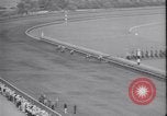 Standbild Rennen gewann von Discovery Arlington Heights Illinois USA, 1935, aus Sekunde 53 historischem Filmmaterial Videoclip 65675033893