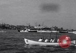 Standbild Steam Boot überqueren Boston Massachusetts USA, 1938, aus Sekunde 33 historischem Filmmaterial Videoclip 65675033909