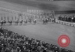 Standbild König Platte Ereignis Toronto Ontario Kanada, 1938, aus Sekunde 17 historischem Filmmaterial Videoclip 65675033911