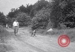 Image paralysé chien Randolph Massachusetts USA, 1938, de la seconde 19 séquences d'archives historiques vidéo 65675033914
